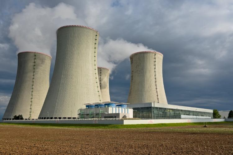 Nuclear Startup Backed by Sam Altman Signs Major Data Center Contract